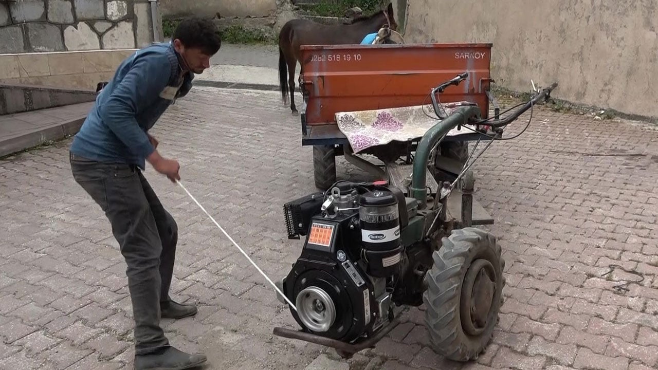 Foto - Dostlukları kalpleri yumuşatıyor! Yaylada katır Dost, yolda patpat!