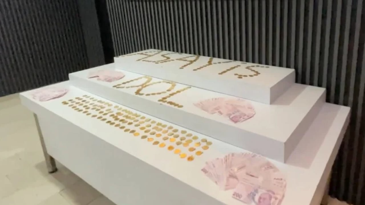 Foto - Döviz bürosunda şok olay: Elektrikler kesildi altınlar buhar oldu! 