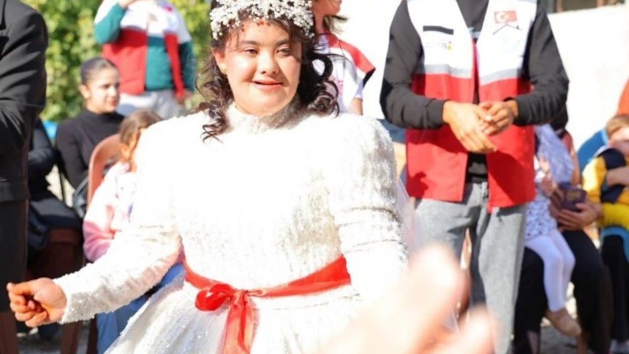 Down sendromlu Melek’in dileği gerçekleşti