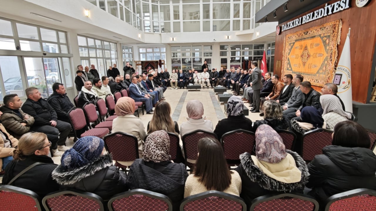 Foto - Dr. Hasan Arslan ilçe bayramlaşmalarında teşkilatlarla buluştu