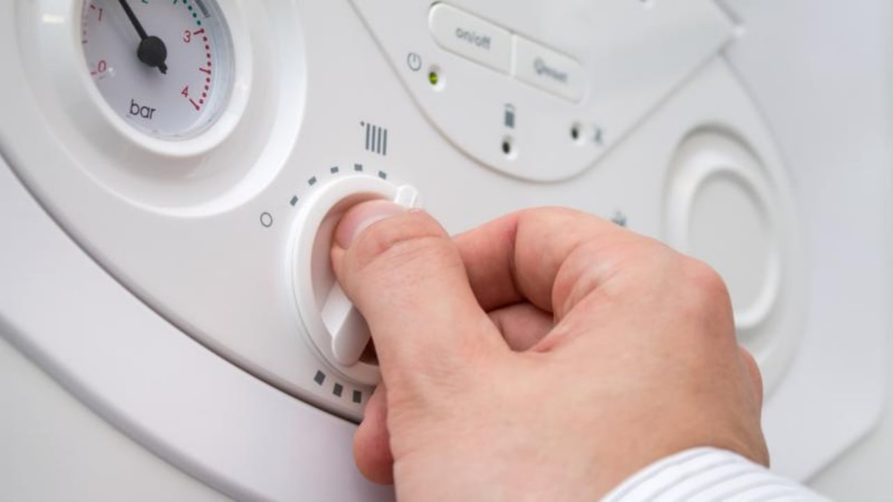 Düğmeye basıldı, evlerde yeni dönem başlıyor! Doğal gaz kombileri o tarihten itibaren tamamen yasaklanıyor