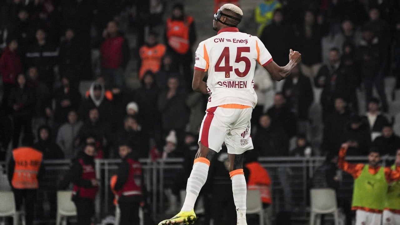 Foto - Dünya devi Barcelona'da sil baştan: Galatasaray'ın makinası Victor Osimhen için 5 feda!