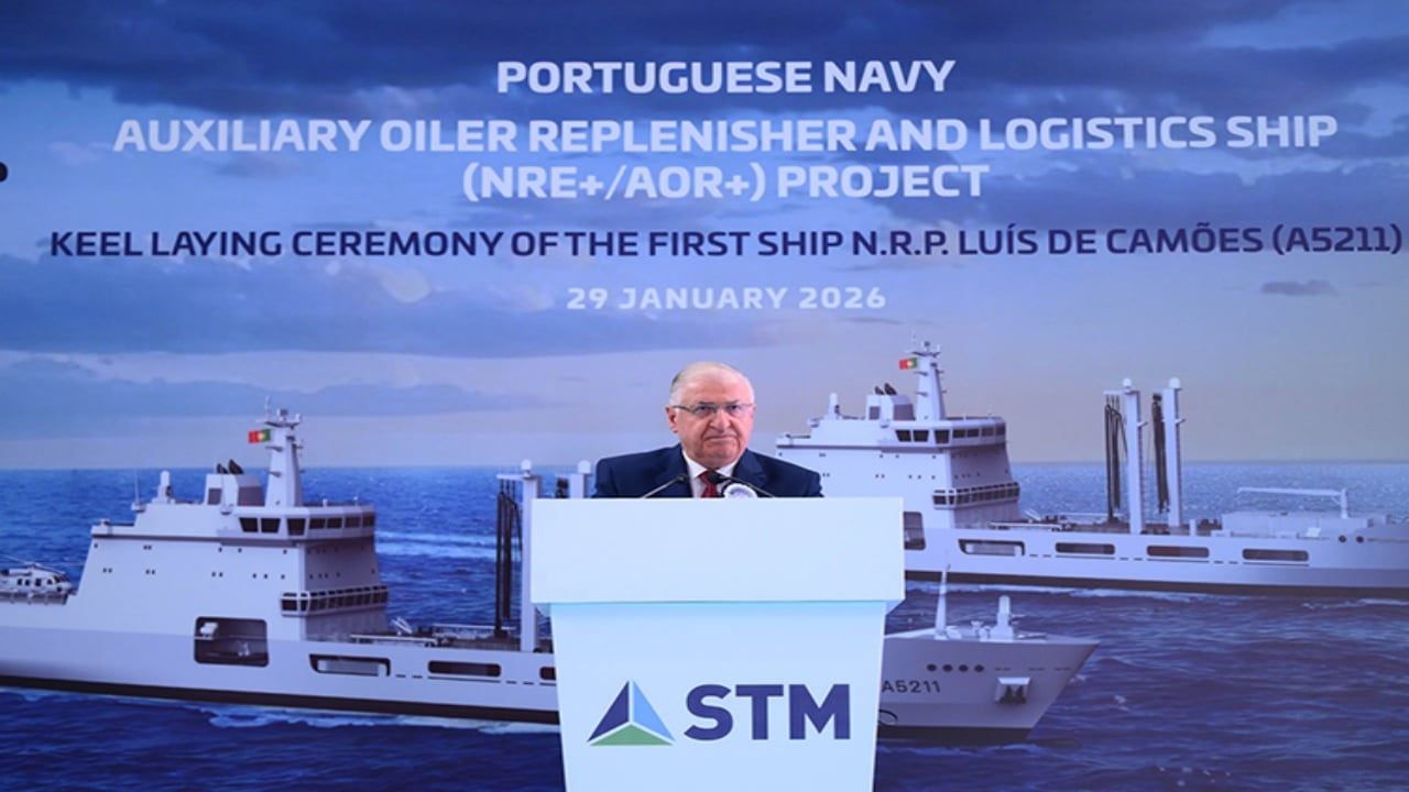 Foto - Dünya devlerini geride bıraktık! Avrupa ülkesinin 11 bin tonluk "yeni kalesi" Türk imzasıyla denize iniyor