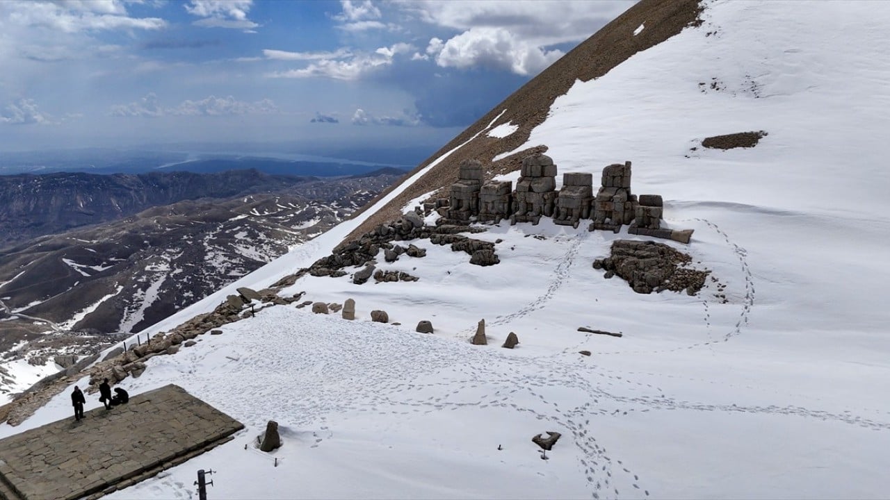 Foto - Dünya mirası Nemrut yeni sezonun ilk ziyaretçilerini ağırladı