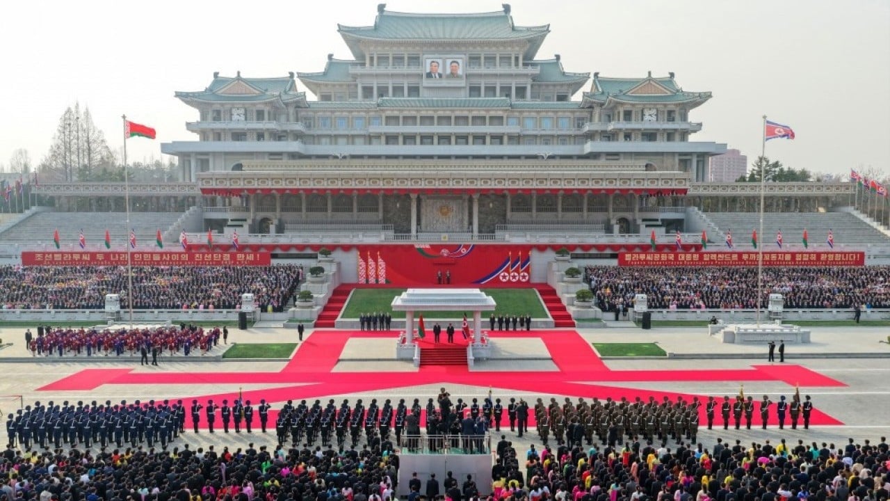 Foto - Dünya savaşı kapıdayken... Bir devlet başkanı daha Kuzey Kore'yi ziyaret etti