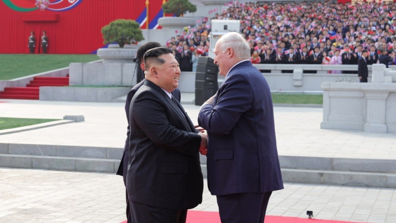 Foto - Dünya savaşı kapıdayken... Bir devlet başkanı daha Kuzey Kore'yi ziyaret etti