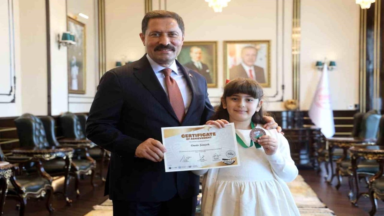 Foto - Dünya üçüncüsü şehit kızı, valiye söyledikleriyle olay oldu