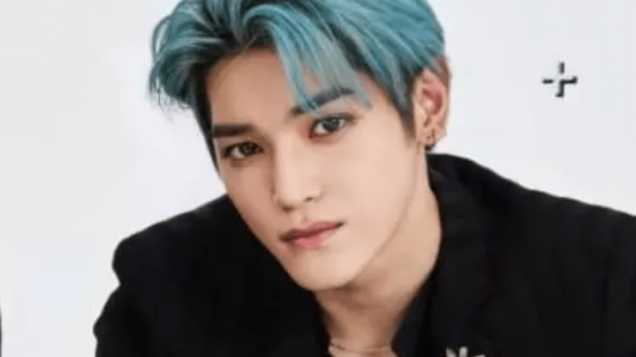 Foto - Dünya yıldızı konsere Uşakspor ceketiyle çıktı! Sosyal medya yıkıldı!