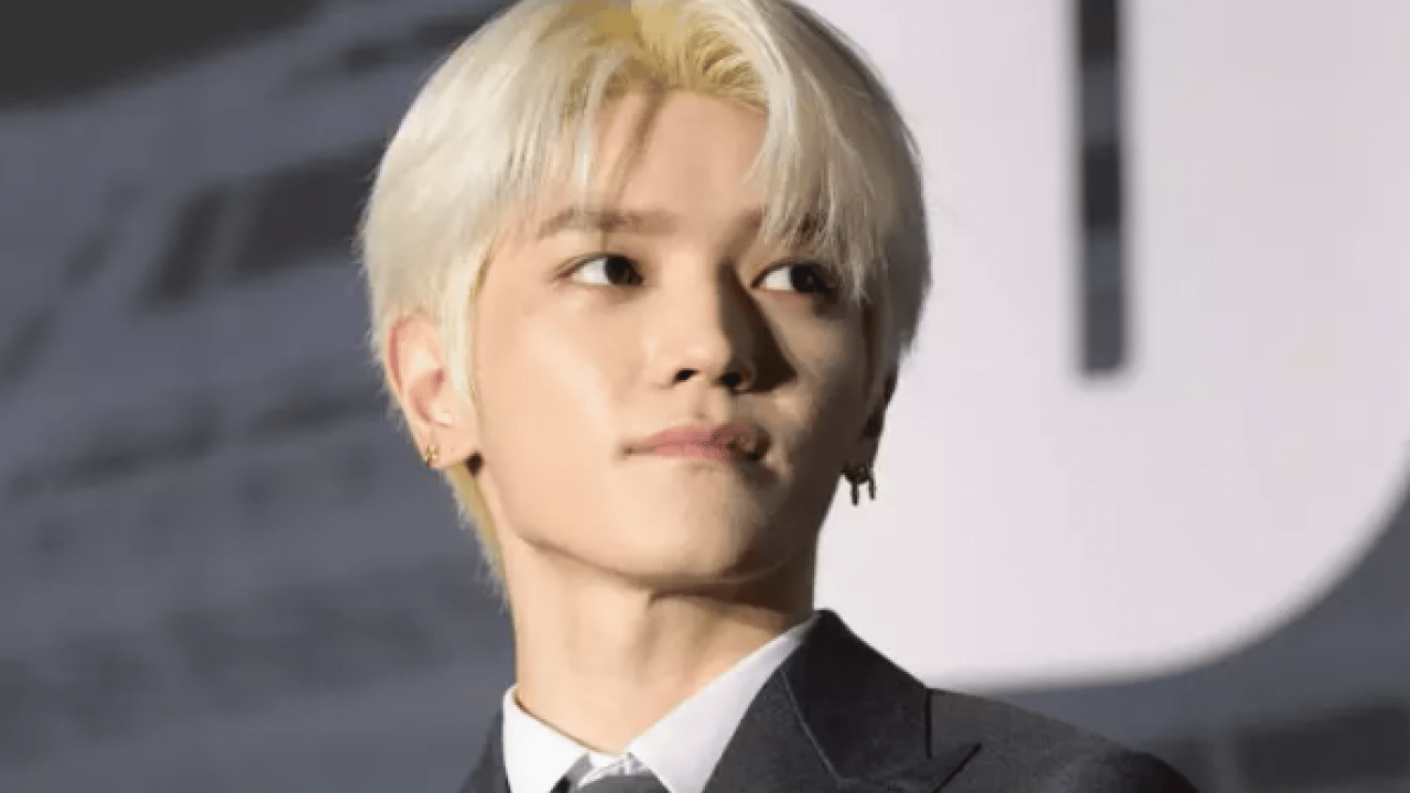 Foto - Dünya yıldızı konsere Uşakspor ceketiyle çıktı! Sosyal medya yıkıldı!