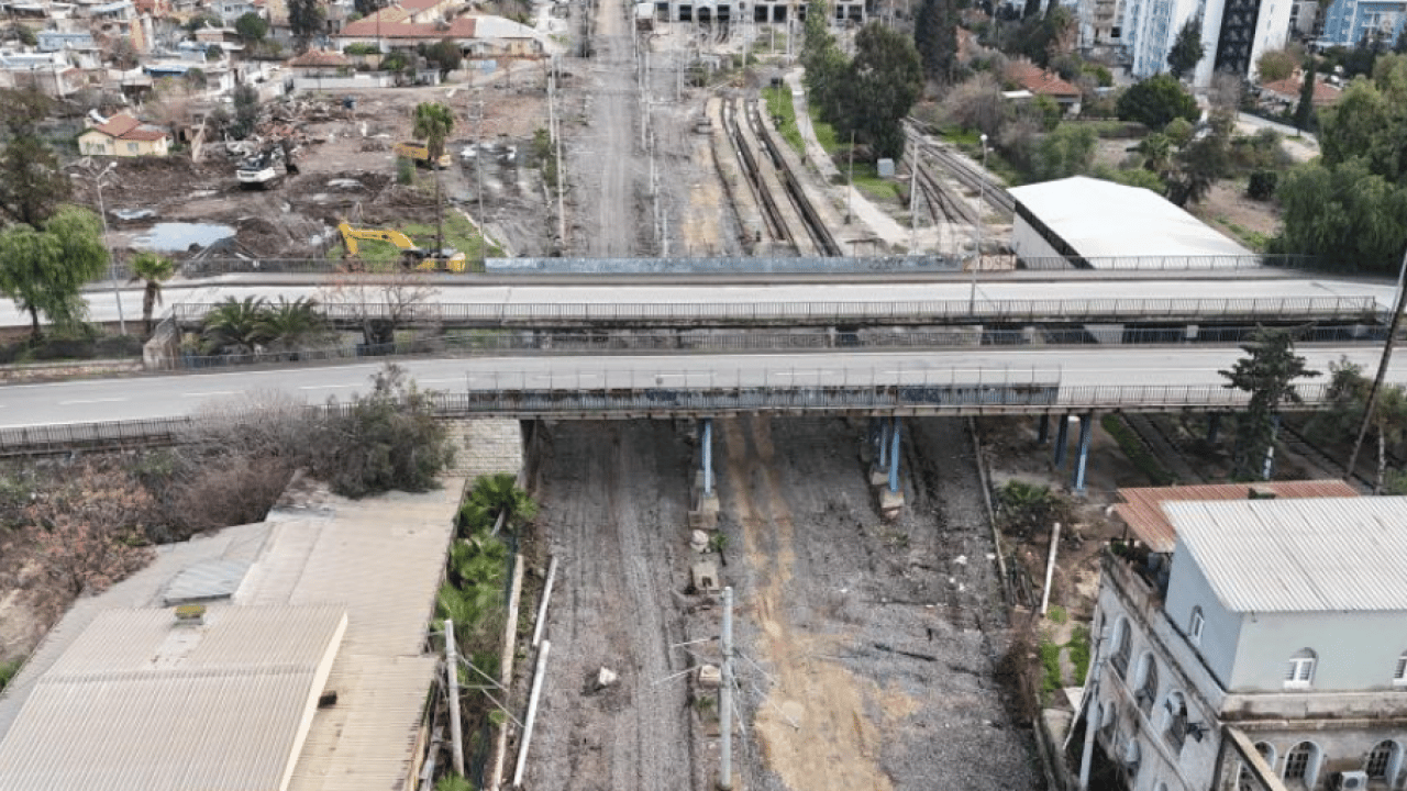 Foto - Dünyaca ünlü film burada çekilmişti! Tarihi köprüde yıkım başladı