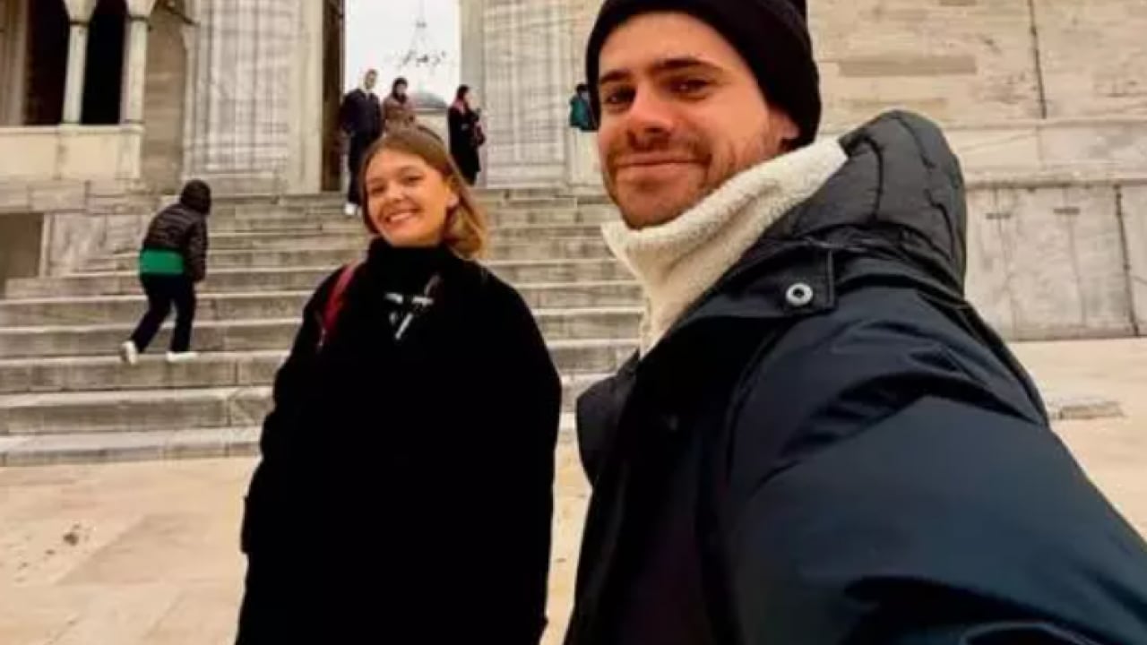 Foto - Ünlü oyuncu İstanbul'a aşık oldu! Sultanahmet Camii'ni gezdi, Türk kahvesi içti!