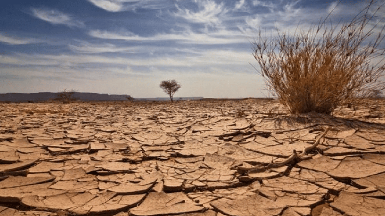 Foto - Dünya'nın ekseni 80 cm kaydı! Nedeni herkesi şaşırttı!
