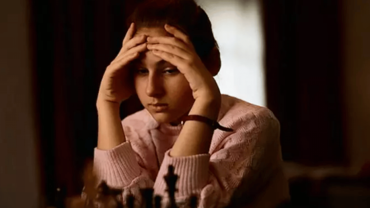 Foto - Dünyanın en genç büyükustası artık bir Türk! 35 yıllık rekor tarihe gömüldü!