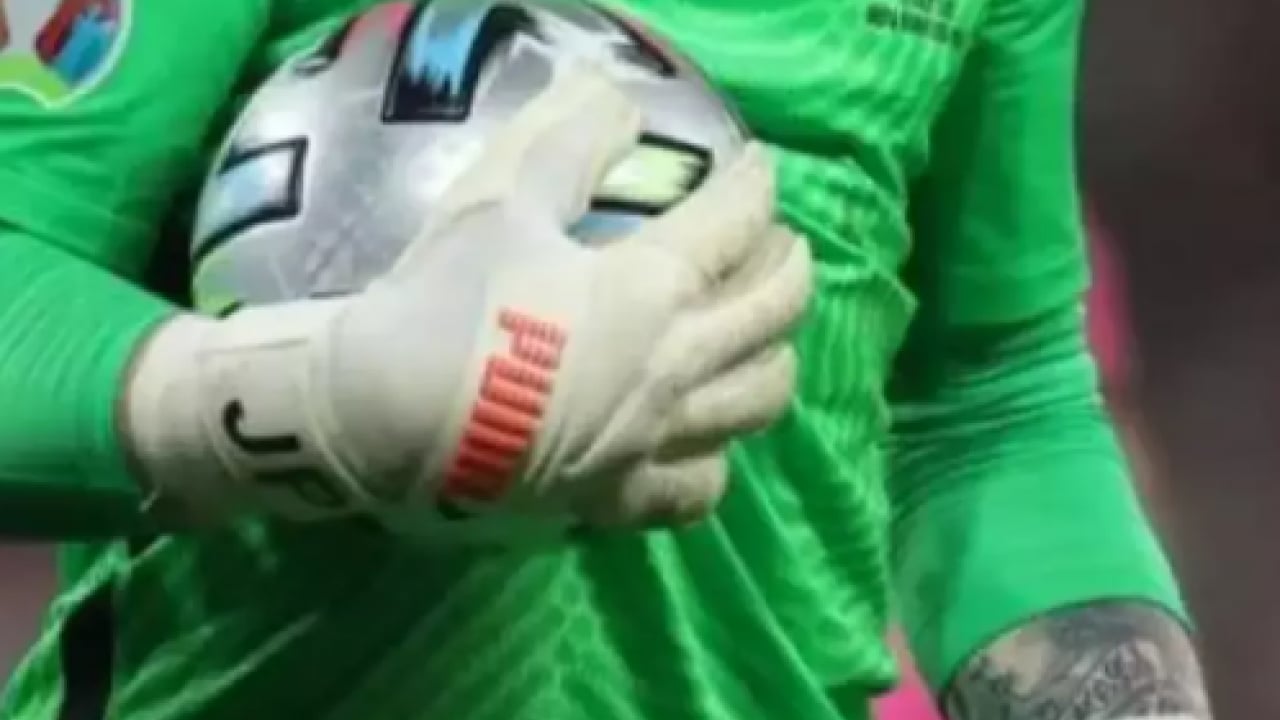 Dünyanın en iyi 20 kalecisi belli oldu! Bakın ilk sırada hangisi var!