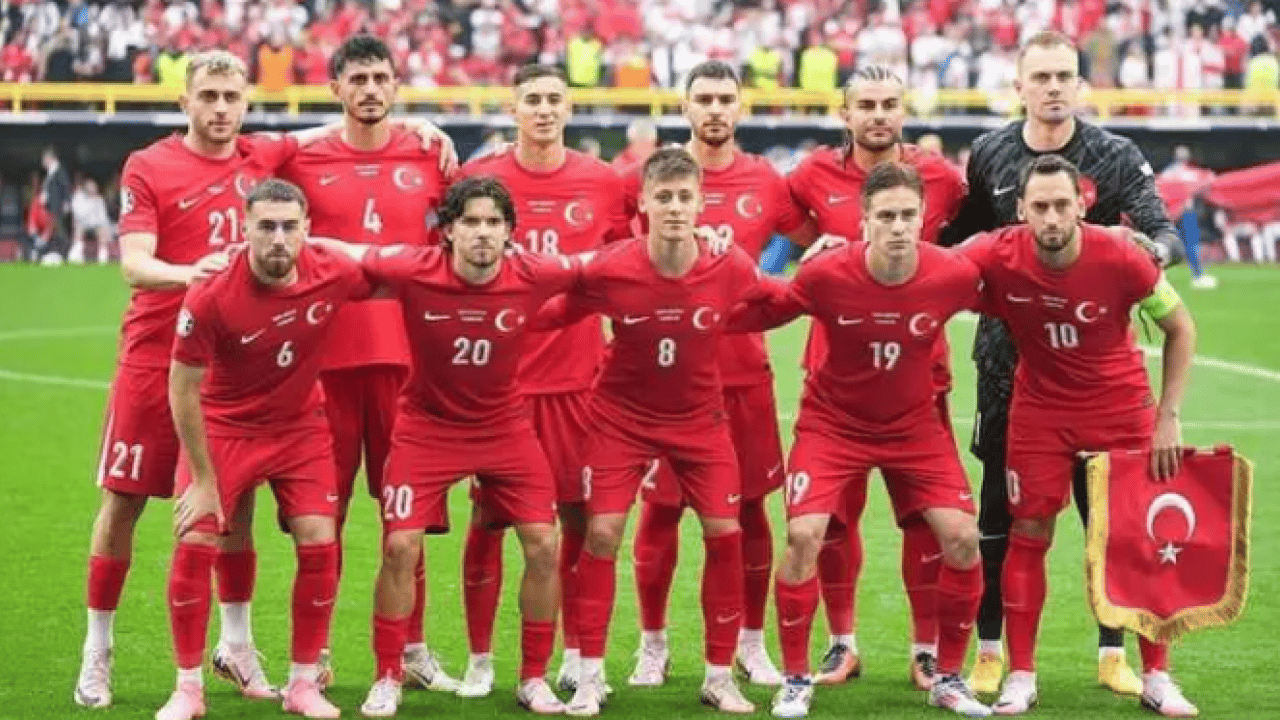 Dünyanın en iyi orta sahaları belli oldu! Milli yıldız listede!