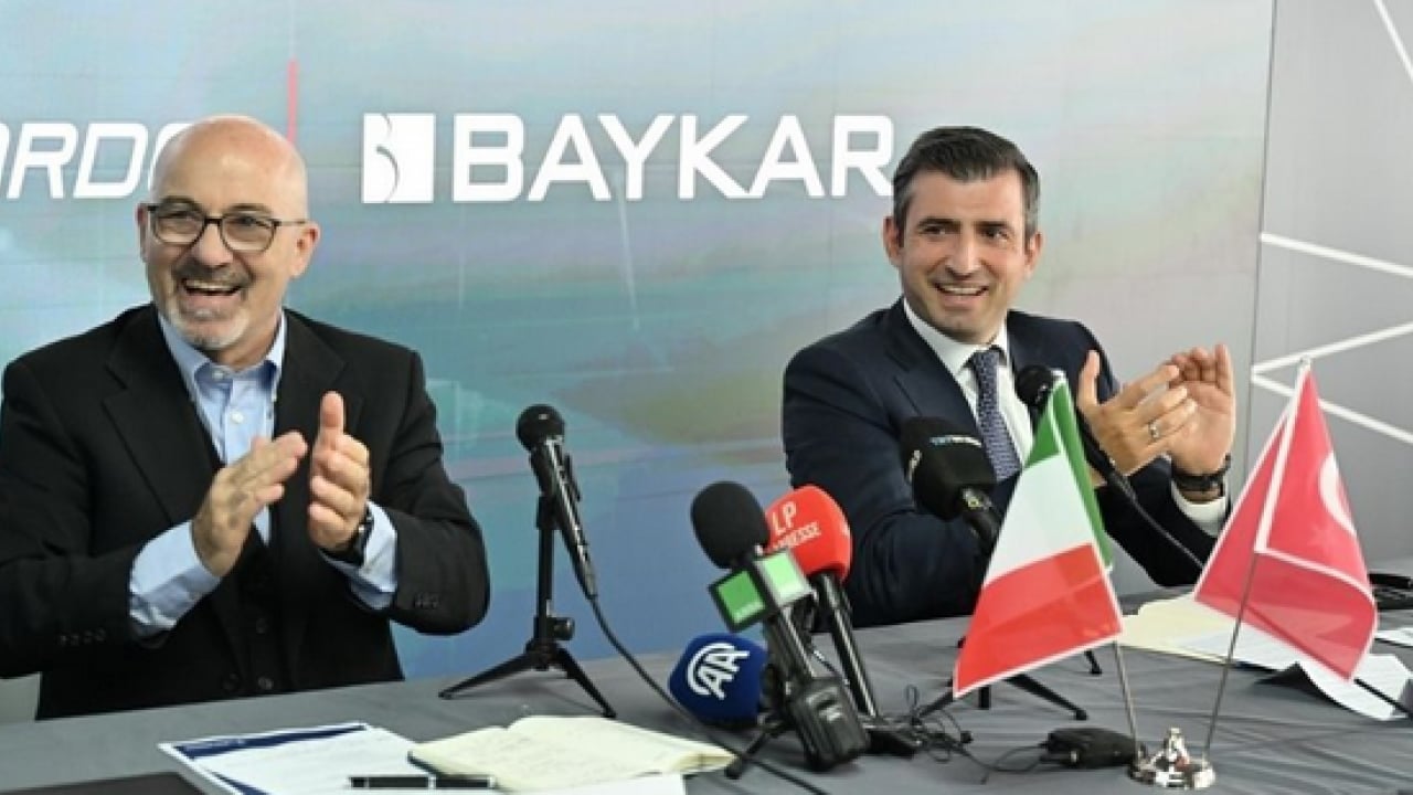 Foto - Dünyanın gözü orada olacak: Baykar ve Leonardo'dan Stratejik İş Birliği: KIZILELMA Farnborough'da...
