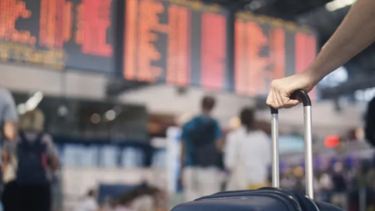 Foto - Dünyanın neresine giderseniz gidin... Havalimanları ve uçaklar neden hep soğuk olur?