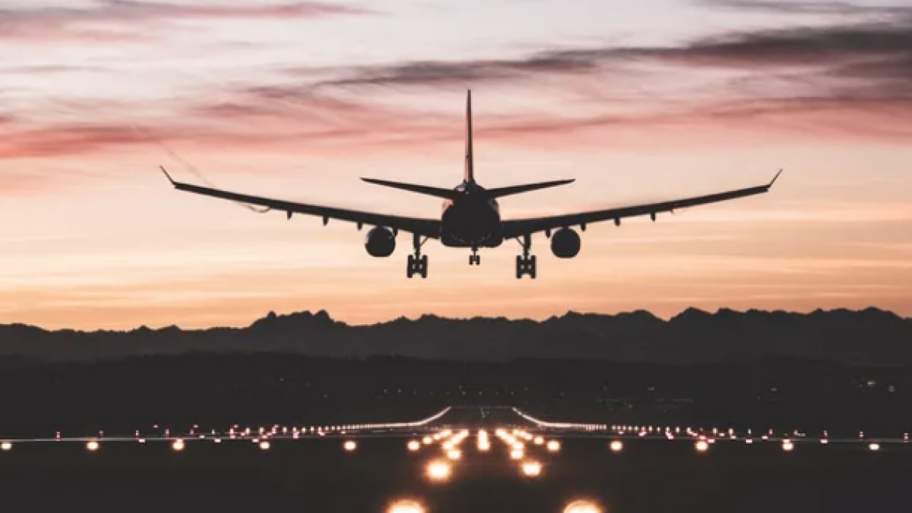 Foto - Dünyanın neresine giderseniz gidin... Havalimanları ve uçaklar neden hep soğuk olur?