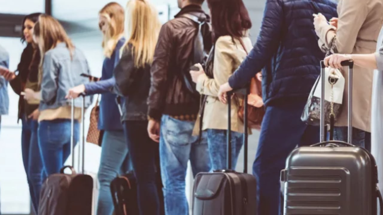 Foto - Dünyanın neresine giderseniz gidin... Havalimanları ve uçaklar neden hep soğuk olur?