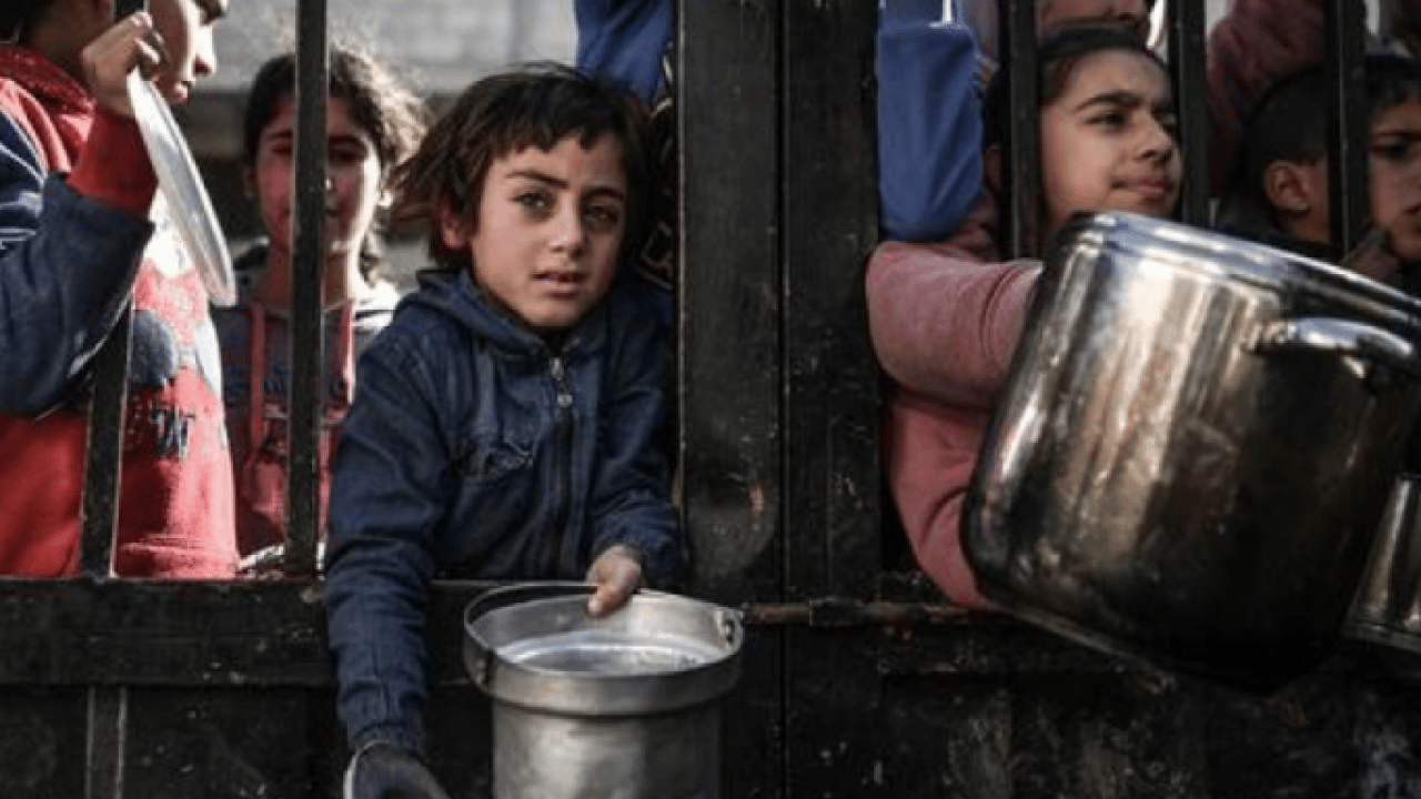 Foto - Dünyanın utanç tablosu: Çocuklar sapkınlığın ve savaşın ‘sessiz kurbanı’ oldu!
