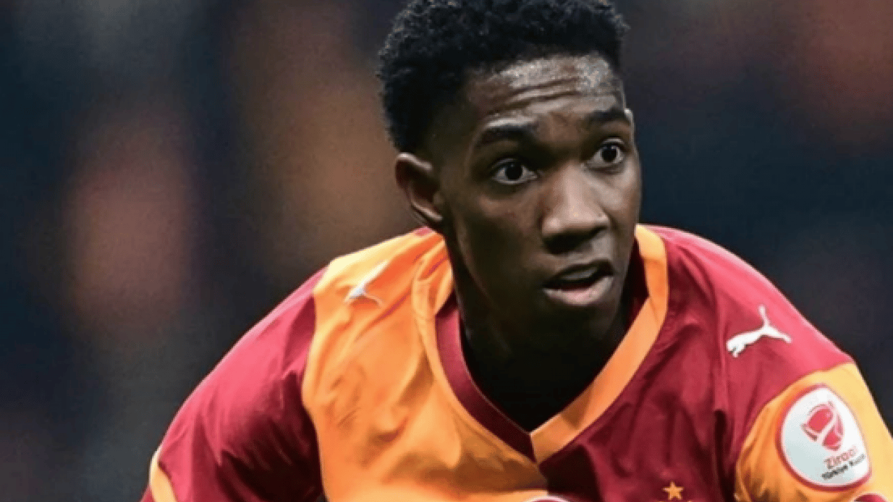 Dünyaya ilan ettiler: Leeds United Galatasaray'ı bekliyor: Hedef Yaser Asprilla