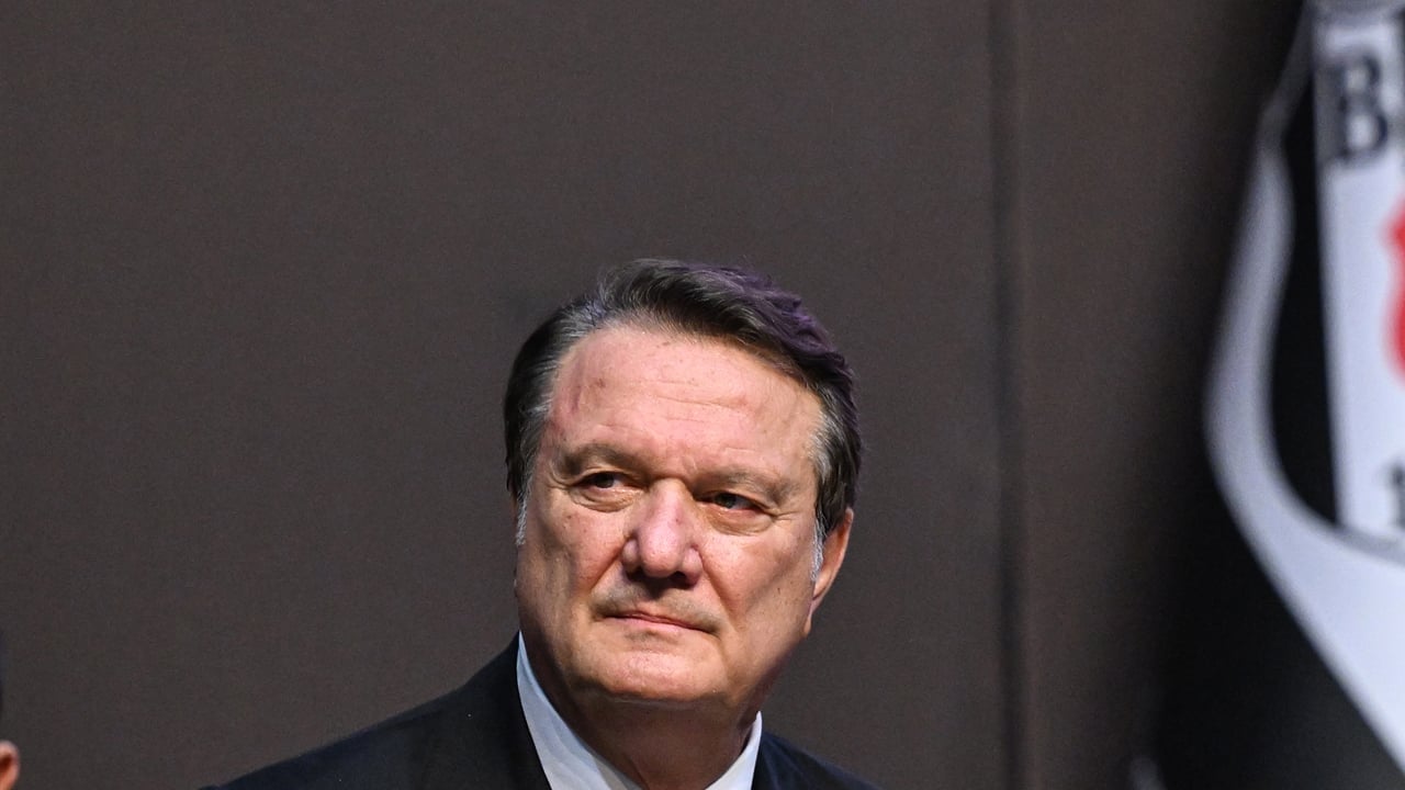 Foto - Dünyaya tanıttığı modellerle gündemdi... Hasan Arat Fenerbahçe'yi yaktı! Kendi almadı, Ali Koç'a aldırdı!