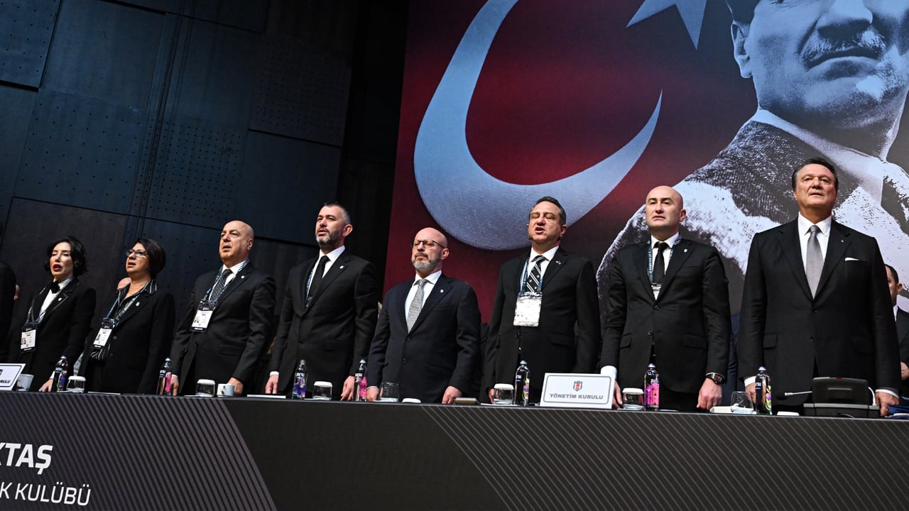 Foto - Dünyaya tanıttığı modellerle gündemdi... Hasan Arat Fenerbahçe'yi yaktı! Kendi almadı, Ali Koç'a aldırdı!