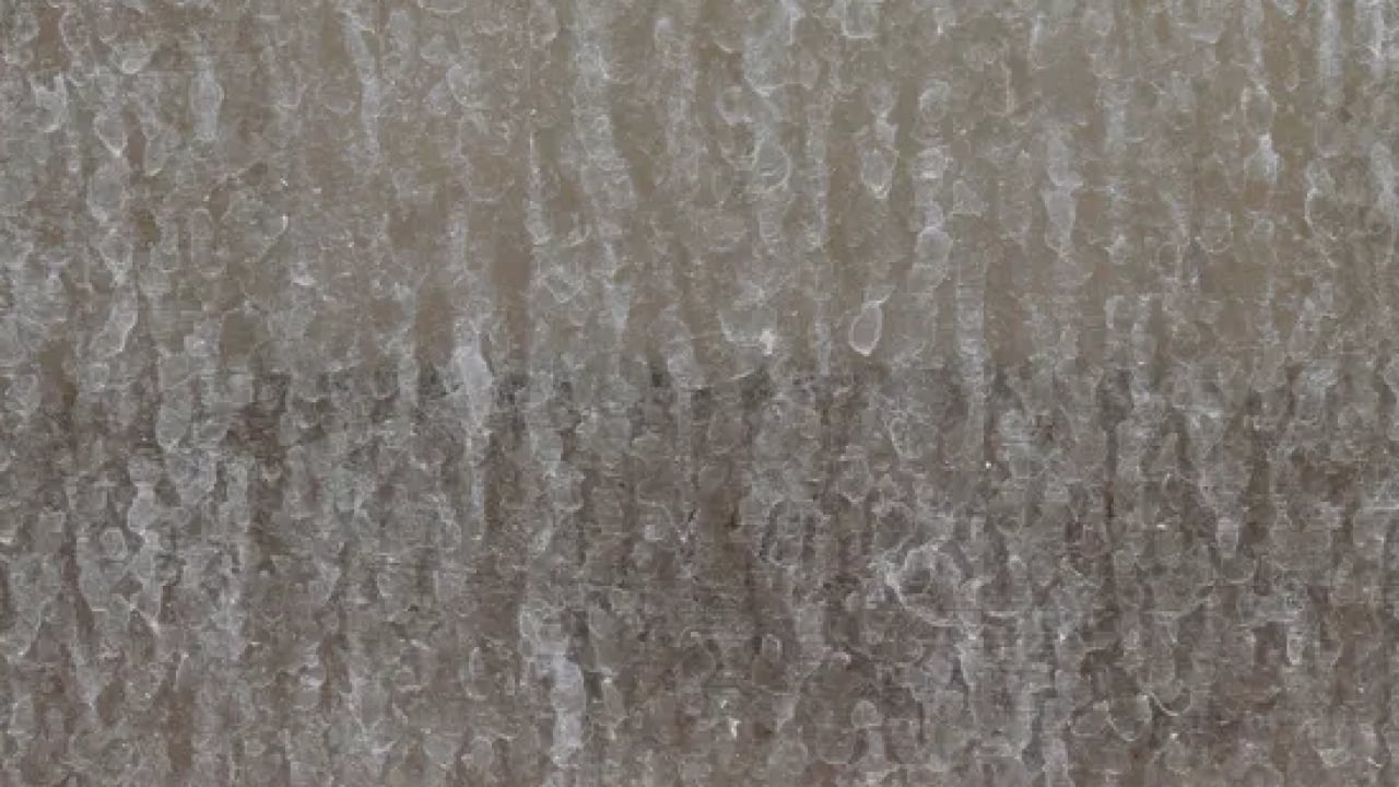 Foto - Duş kabinindeki kireç lekeleriyle vedalaşın! Pırıl pırıl duş kabini için 5 dakikada şipşak çözüm...