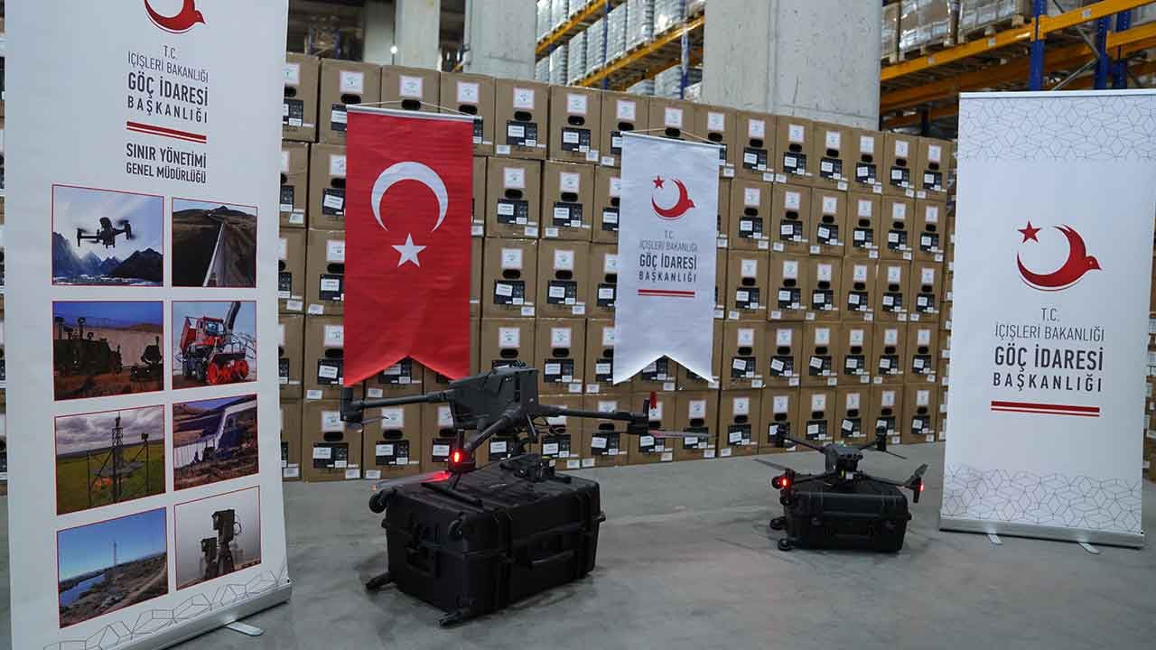 Foto - Düşmanın kaçacak yeri kalmadı! Türkiye sınırına öyle bir sistem kurduk ki…