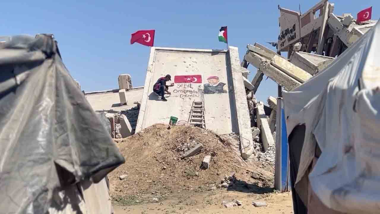 Foto - Duvarlara kazınan kahramanlık: Gazze'den 15 Temmuz'a anlamlı selam