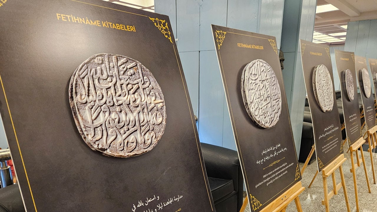 Foto - Duvarların ardında saklıydı! 800 yıllık sır ortaya çıktı