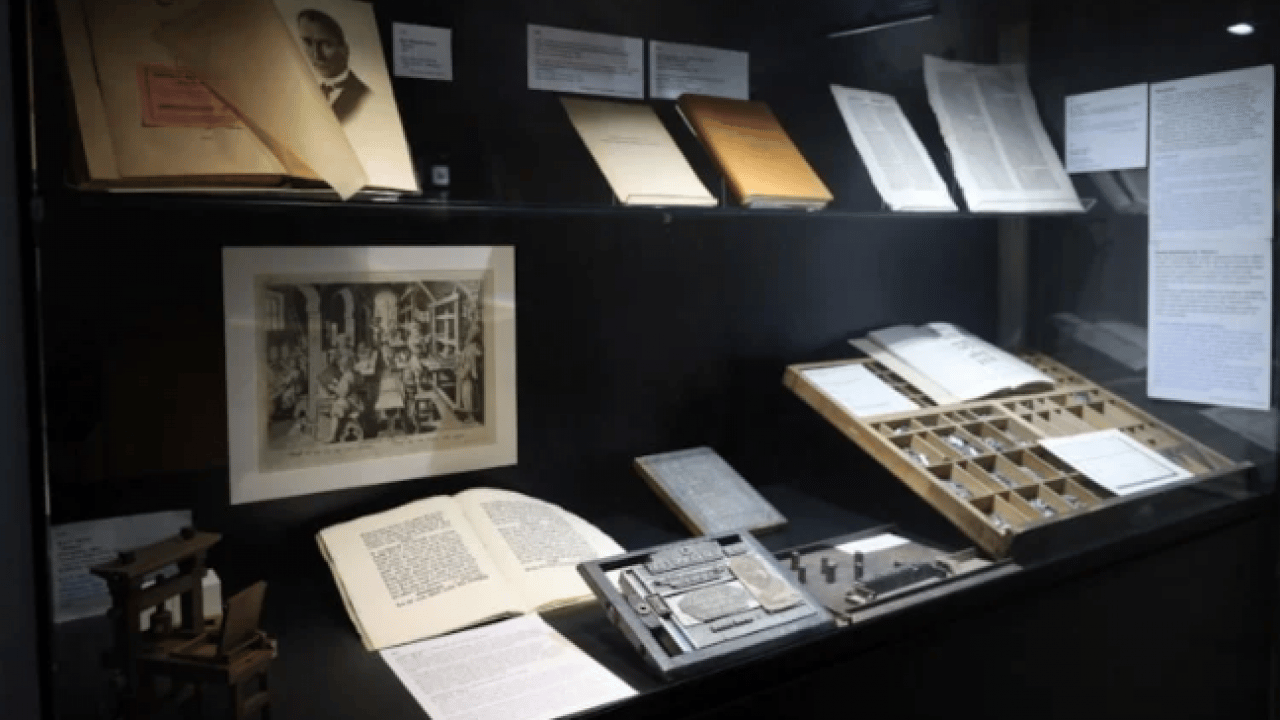 Duyan o ilimize akın ediyor: Dünyanın en küçüğü sergileniyor!