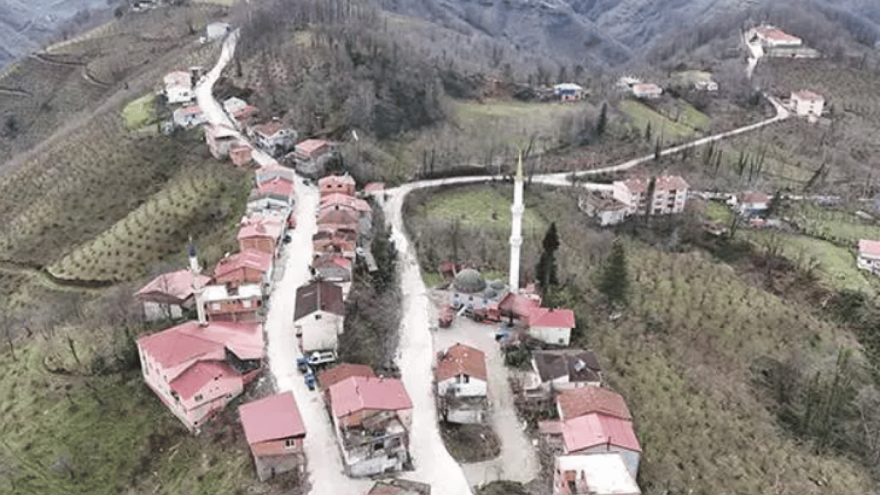 Foto - Duyanlar şaşırıp kalıyor: Bu köyde iki iftar saati var