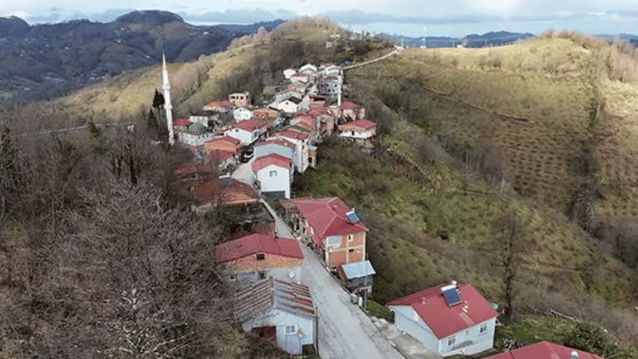 Foto - Duyanlar şaşırıp kalıyor: Bu köyde iki iftar saati var