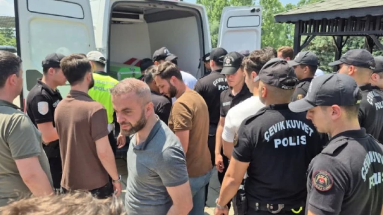 Foto - Düzce'de acı haber: 30 yaşındaki genç polis memuru evinde ölü bulundu