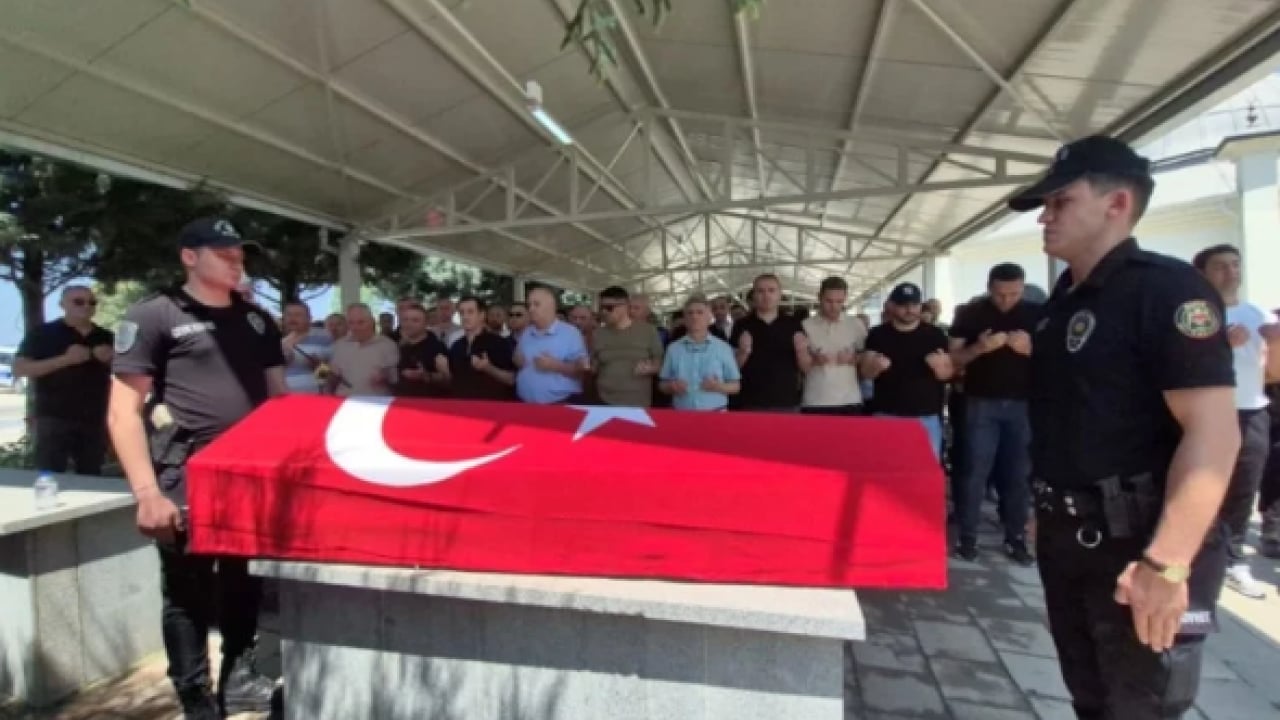 Foto - Düzce'de acı haber: 30 yaşındaki genç polis memuru evinde ölü bulundu