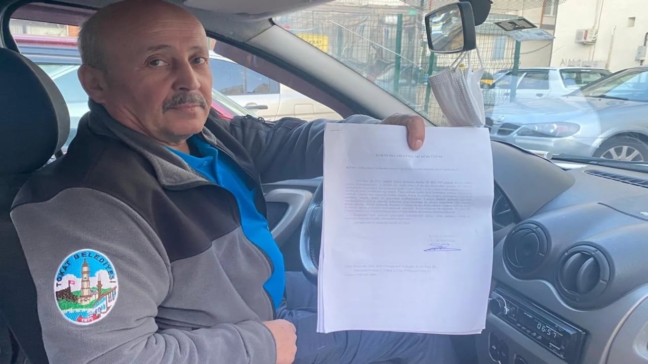 Foto - e-Devlet’te görünce resmen feleği şaştı! Hiç gitmediği 5 ilden tam 18 adet geldi