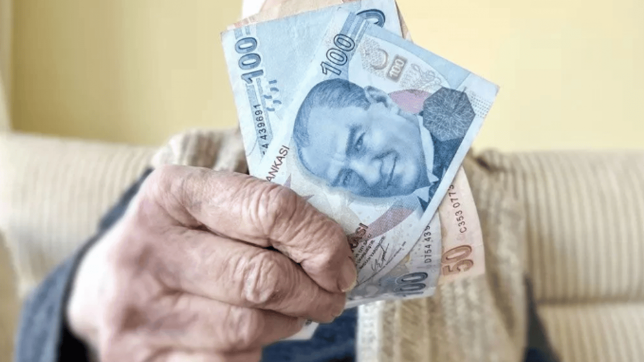 Foto - e-Devlet’ten hemen kontrol edin! Birçok kişinin emekliliği iptal edildi