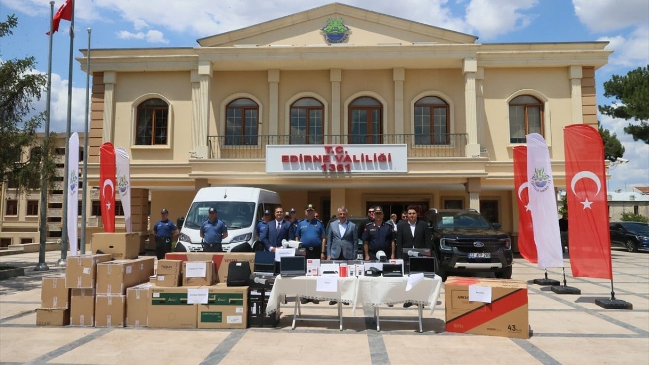 Edirne şimdi daha güvenli Sınır güvenliği için yeni araç takviyesi yapıldı
