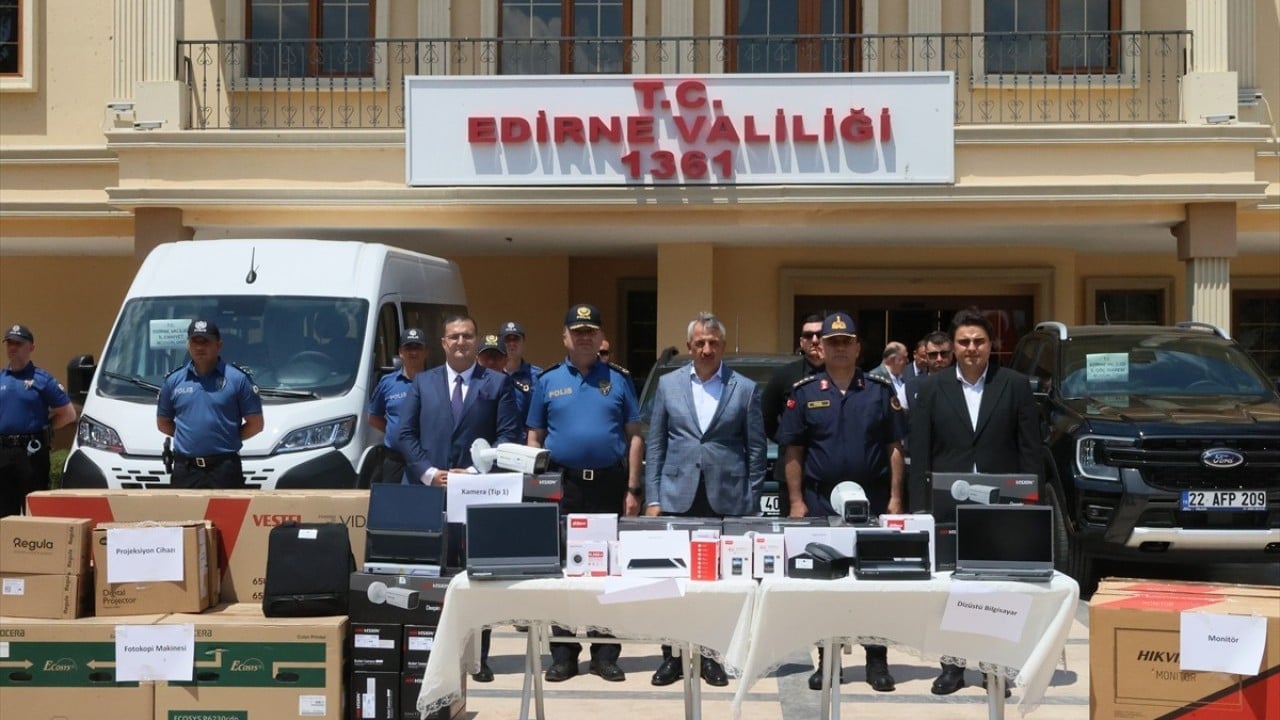 Foto - Edirne şimdi daha güvenli Sınır güvenliği için yeni araç takviyesi yapıldı
