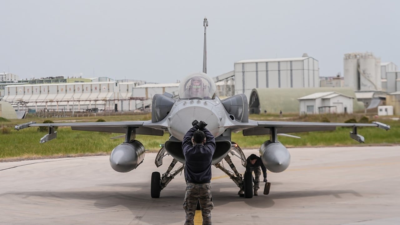 Foto - EFES-2026 tatbikatı kapsamında Bandırma'dan F-16'lar havalandı! Gerçeğini aratmayan senaryolar...