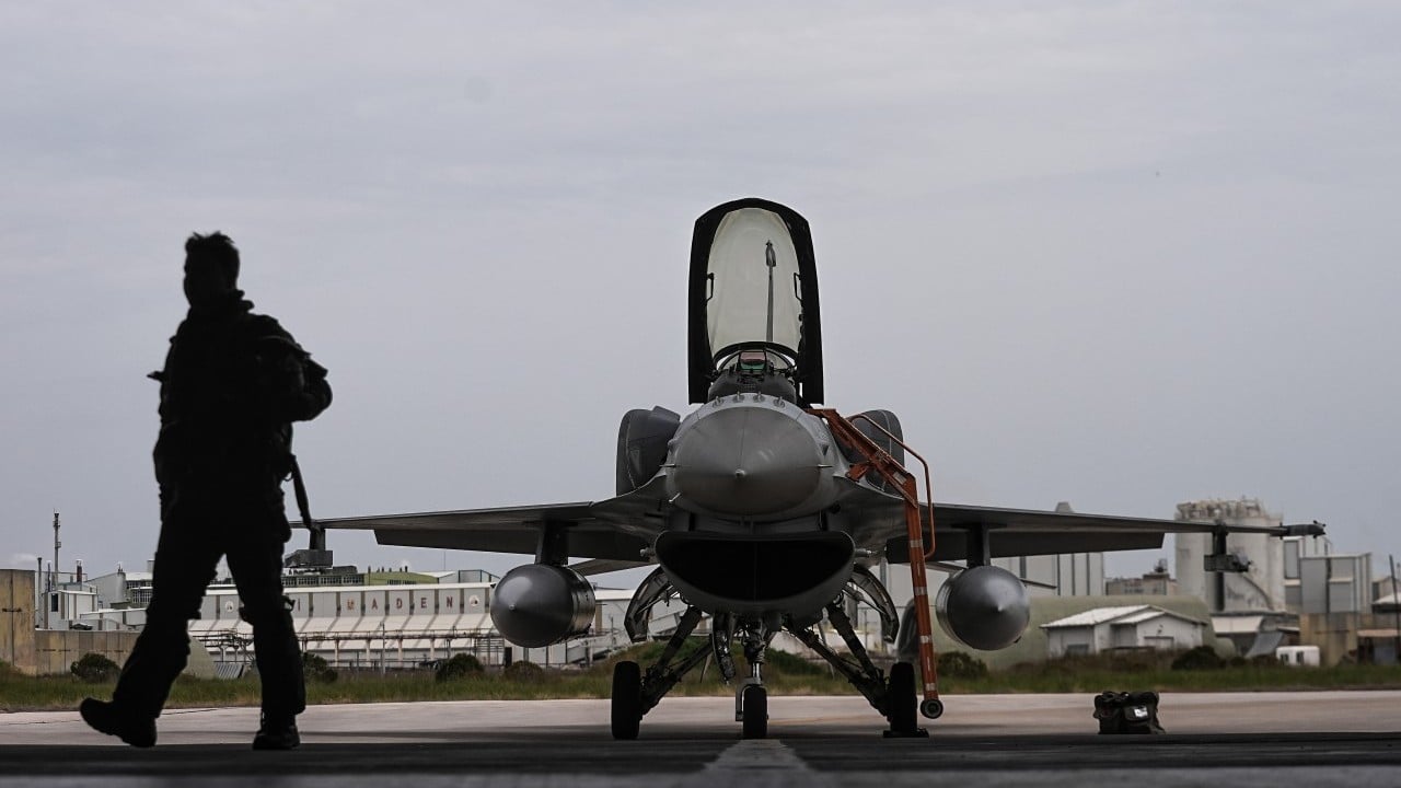 Foto - EFES-2026 tatbikatı kapsamında Bandırma'dan F-16'lar havalandı! Gerçeğini aratmayan senaryolar...