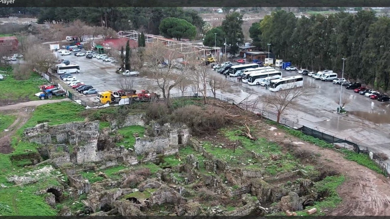 Foto - Efes ören yeri otopark rantına kurban edilemeyecek kadar kıymetli