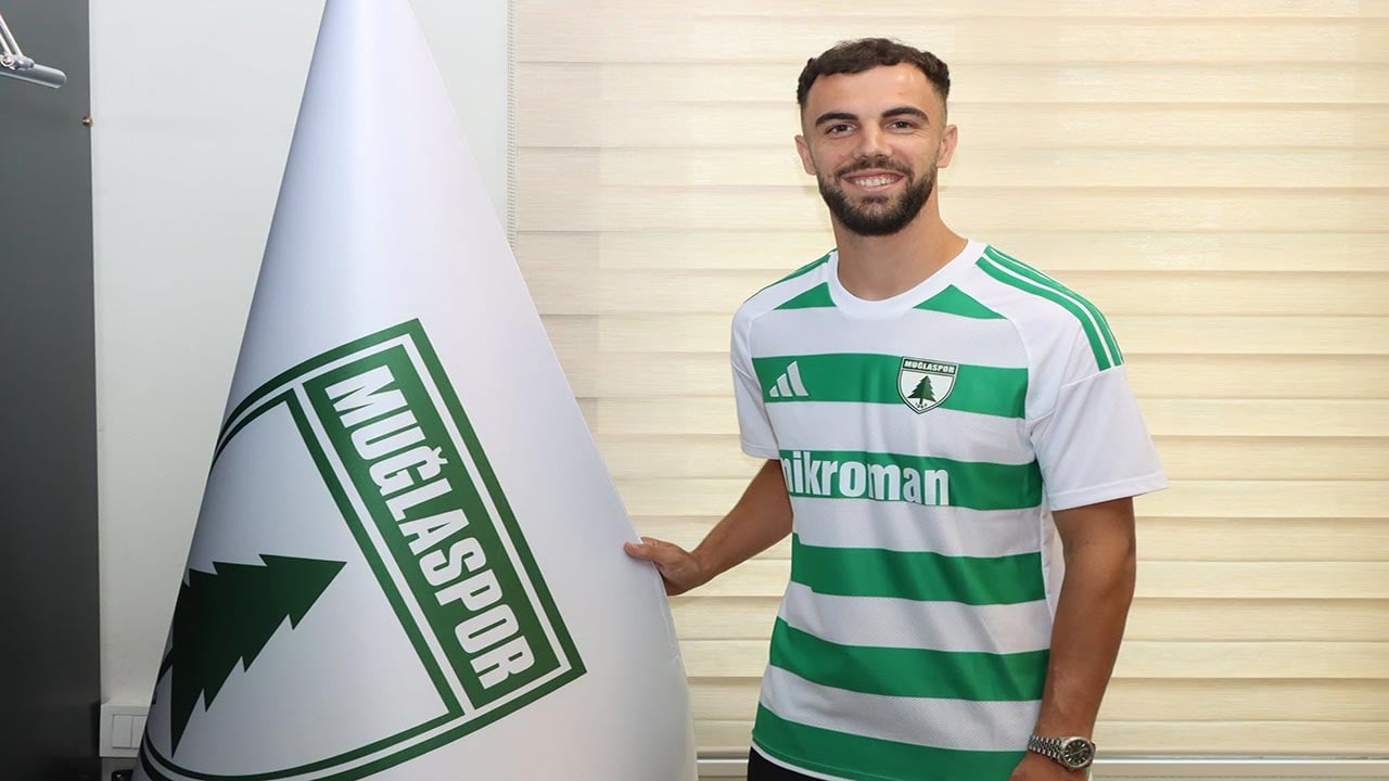 Foto - Ege'de transfer şov başladı! Muğlaspor Avrupa liglerinin tozunu yutturan Arnavut yıldızı kadrosuna kattı