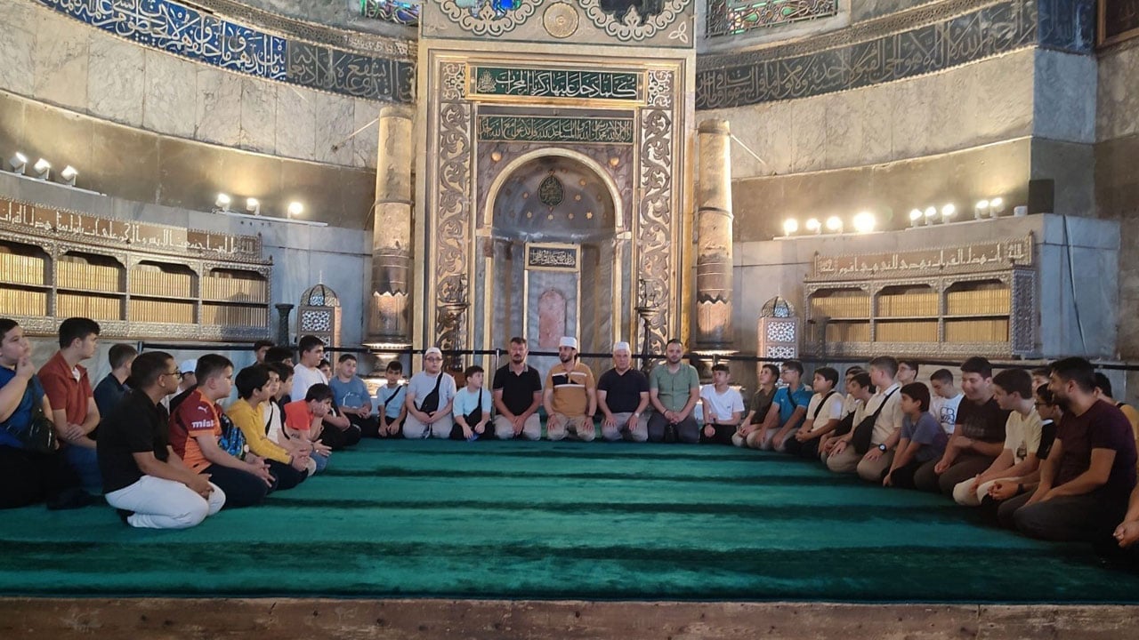 Foto - Eğitimlerini tamamlayıp icazet aldılar! 