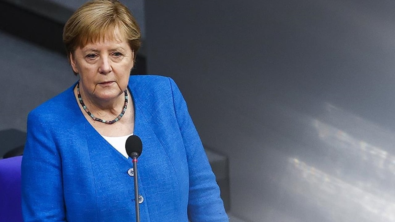 Foto - Ekim ayında Türkiye'de gündem olan Angela Merkel ve 20 politikacıya dikkat çeken suikast çıkışı! Ülkeye yönelik darbe