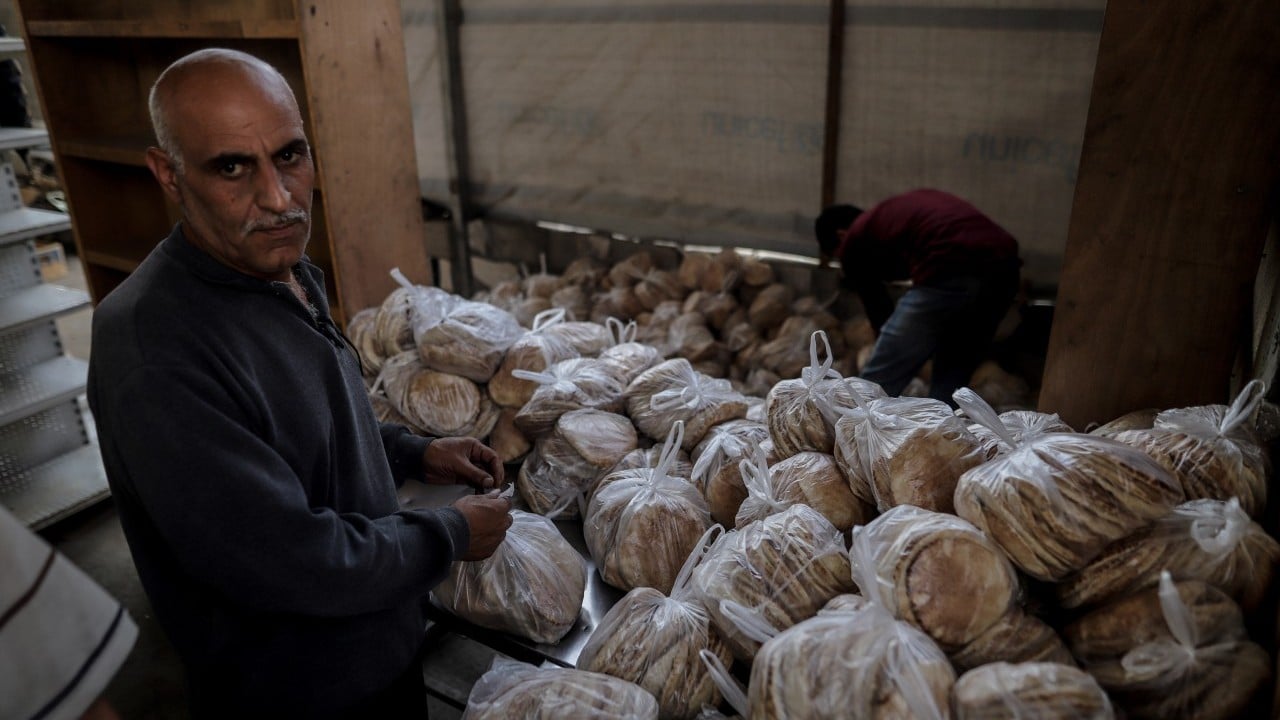 Foto - Ekmek fırınları yeniden faaliyet göstermeye başladı. Gazze’de "Ekmek sevinci"