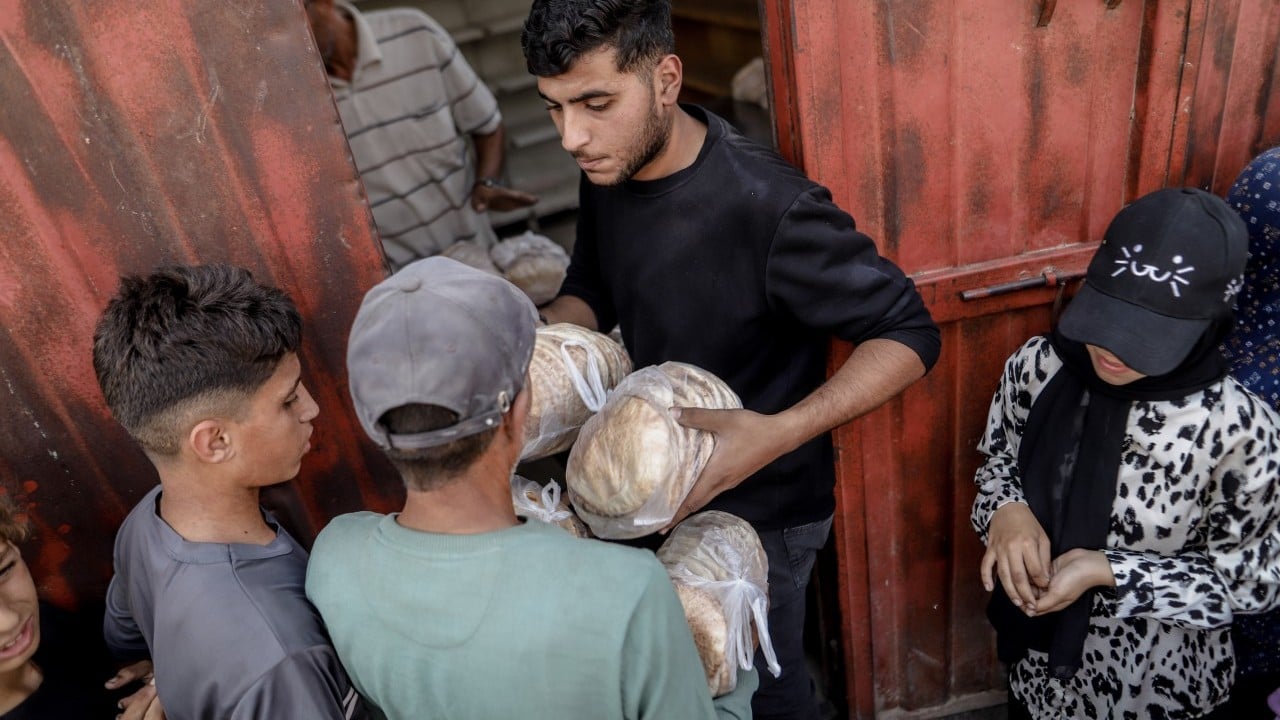 Foto - Ekmek fırınları yeniden faaliyet göstermeye başladı. Gazze’de "Ekmek sevinci"