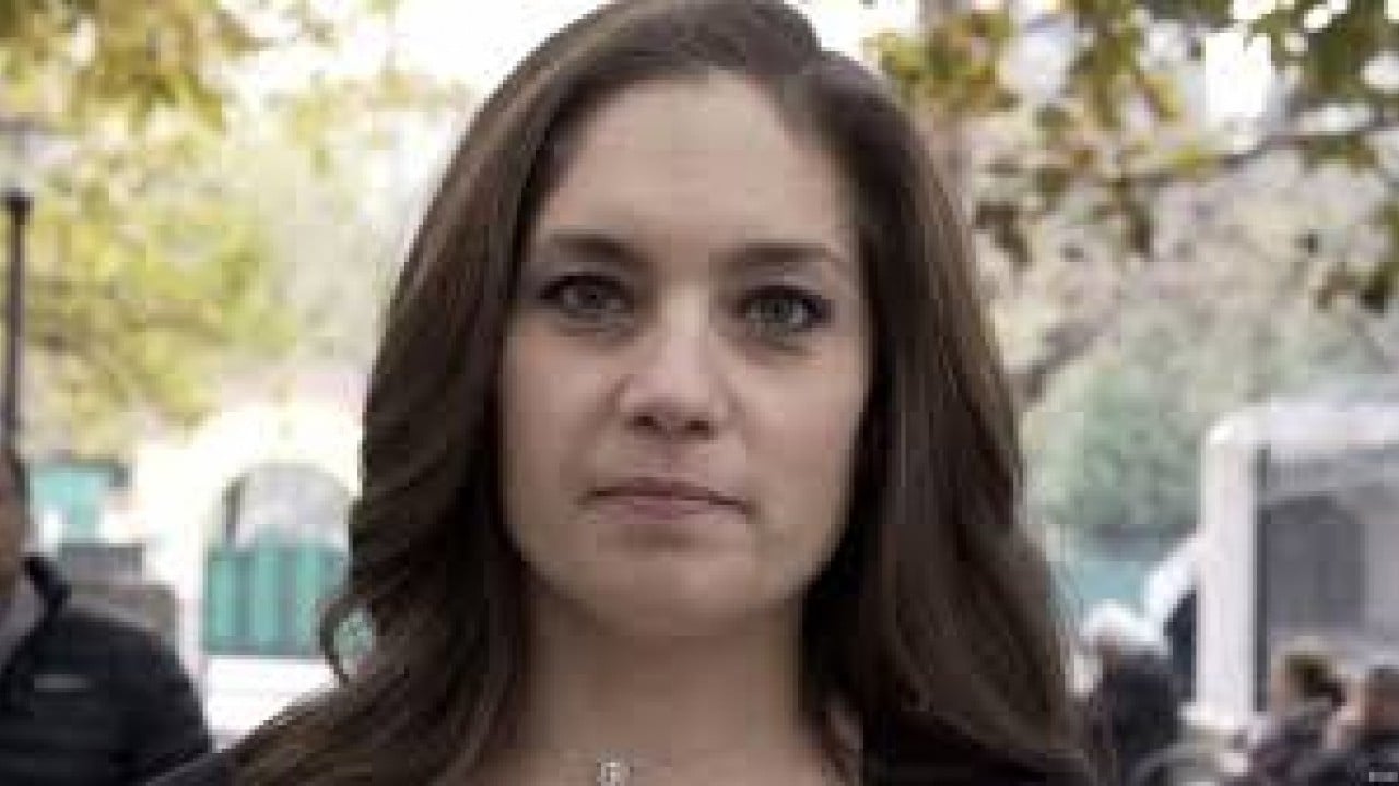 Foto - Ekrana çıkartma fiyatı 200 bin lira olan Nevşin Mengü'den al haberi: Onlara operasyon yapılacak