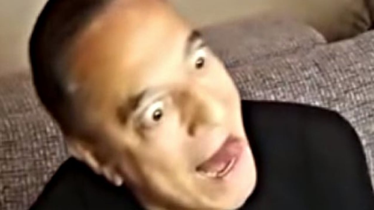 Ekranların ifsat projesi Mehmet Ali Erbil’den mide bulandıran rezillik: Bu kez de kakasını anlattı